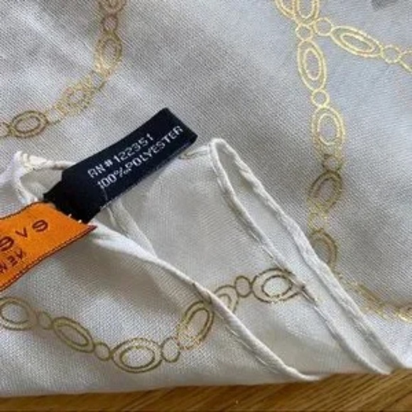 Evelyn K New York Beige Gold Chain Print Infinity Loop Scarf Lightweight One Siz - Picture 4 of 7